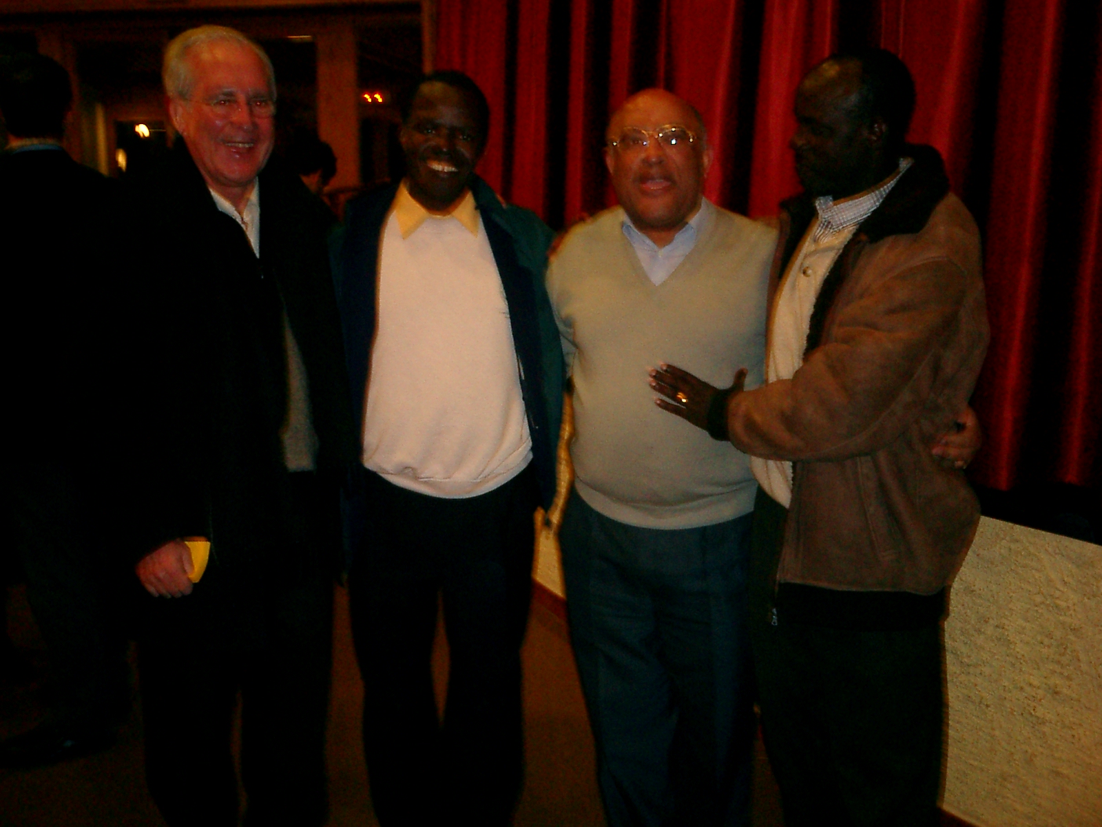 cil 2005 amb burundesos.JPG,  bytes