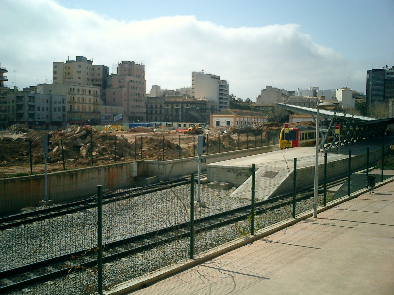 ciutat parc de les estacions 2005.JPG,  bytes