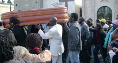 guineans_eusebio1.JPG, 54 KB